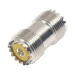 Adaptador Barril en Línea, de Conector UHF Hembra (SO-239) a UHF Hembra (SO-239), Niquel/ Plata/ Dap.