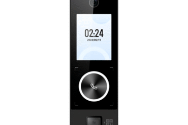 Terminal Facial Min Moe WiFi & PoE con Botón de Llamada y LECTOR DE CODIGO QR / Exterior IP65 / Tarjetas Virtuales Bluetooth con HikConnect Teams / 1000 Rostros