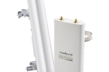 Radio Estación hasta 150 Mbps, 2 GHz (2402-2462 MHz) y Antena sectorial de 120 grados horizontal, 2 GHz (2.3-2.7 GHz) de 15 dBi