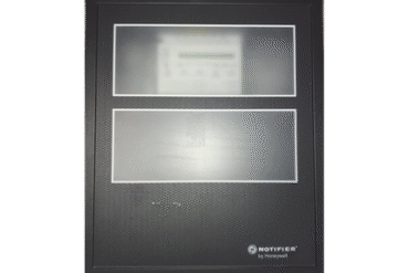 Puerta para Gabinete de 2 Niveles / para Paneles NOTIFIER / Color Negro